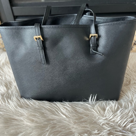 MICHAEL Michael Kors Saffiano Leather Tote - Black - Picture 4 of 8